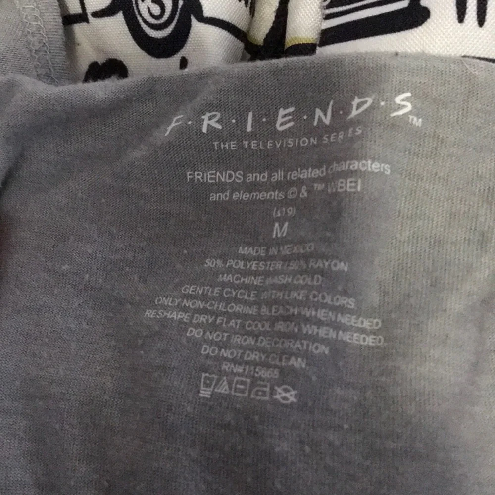 Friends Central Perk Graphic T-Shirt and‎ Themed Accessories